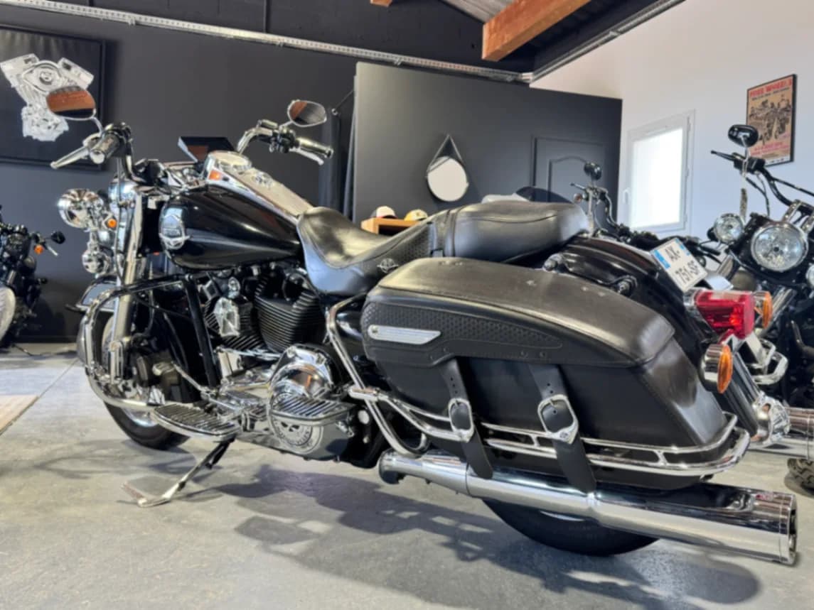 Harley Davidson  Road King 1584 -96ci- - Miniature 3