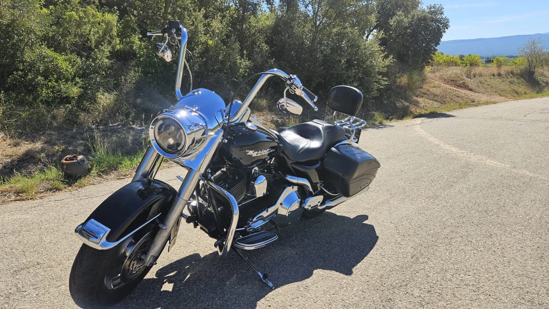 Harley Davidson  Road King  - Miniature 2