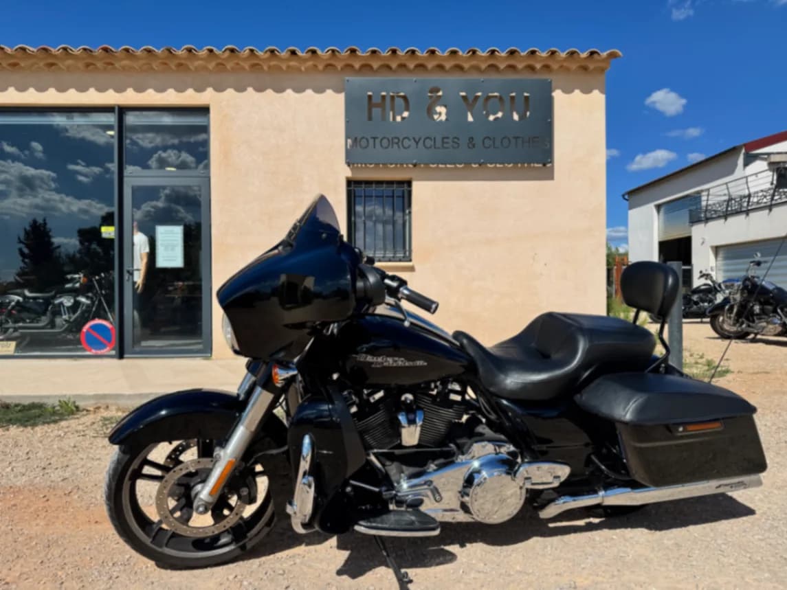 Harley Davidson  Street Glide 107 