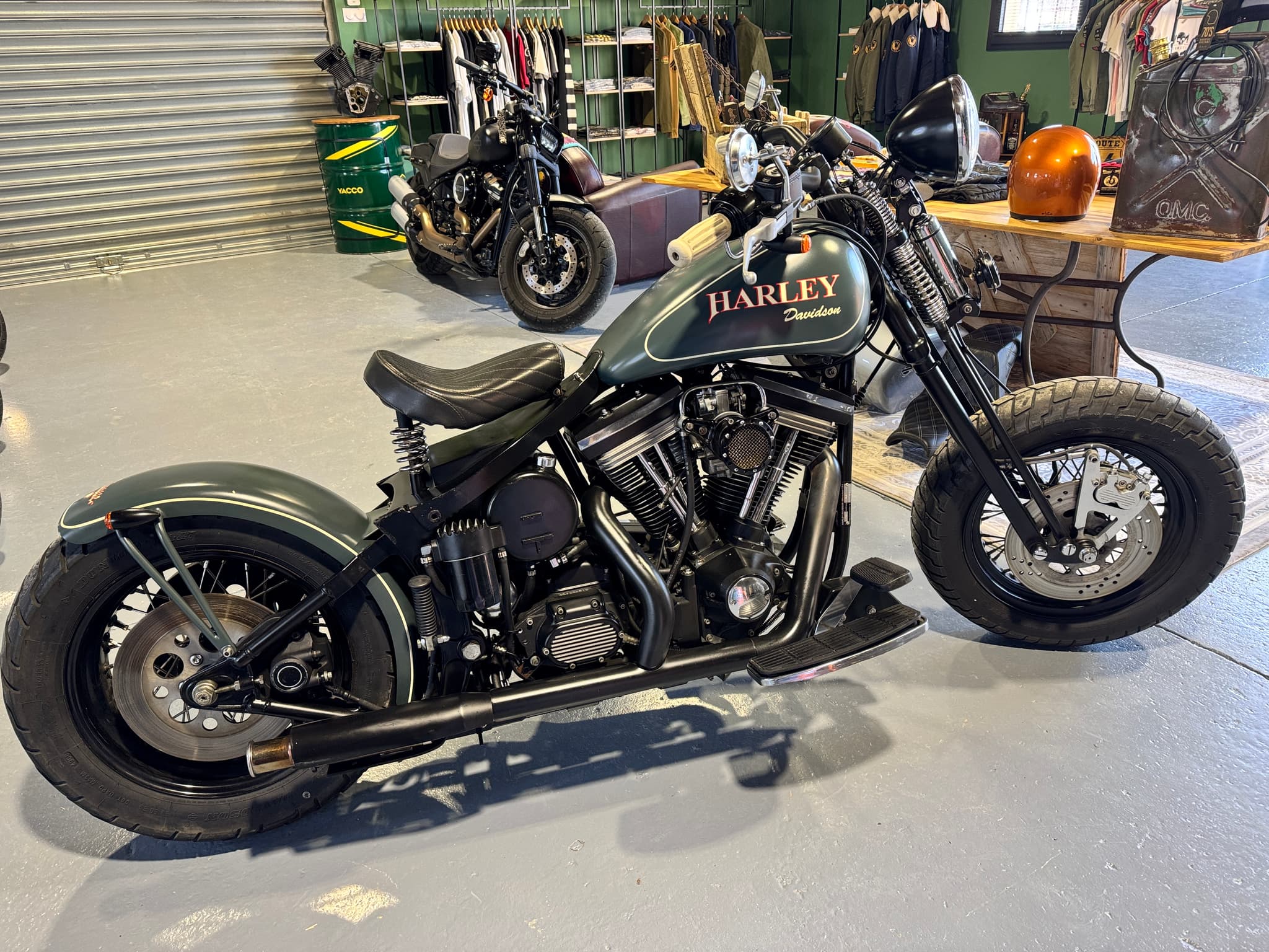Harley Davidson Softail Bobber 1340 - Miniature 2
