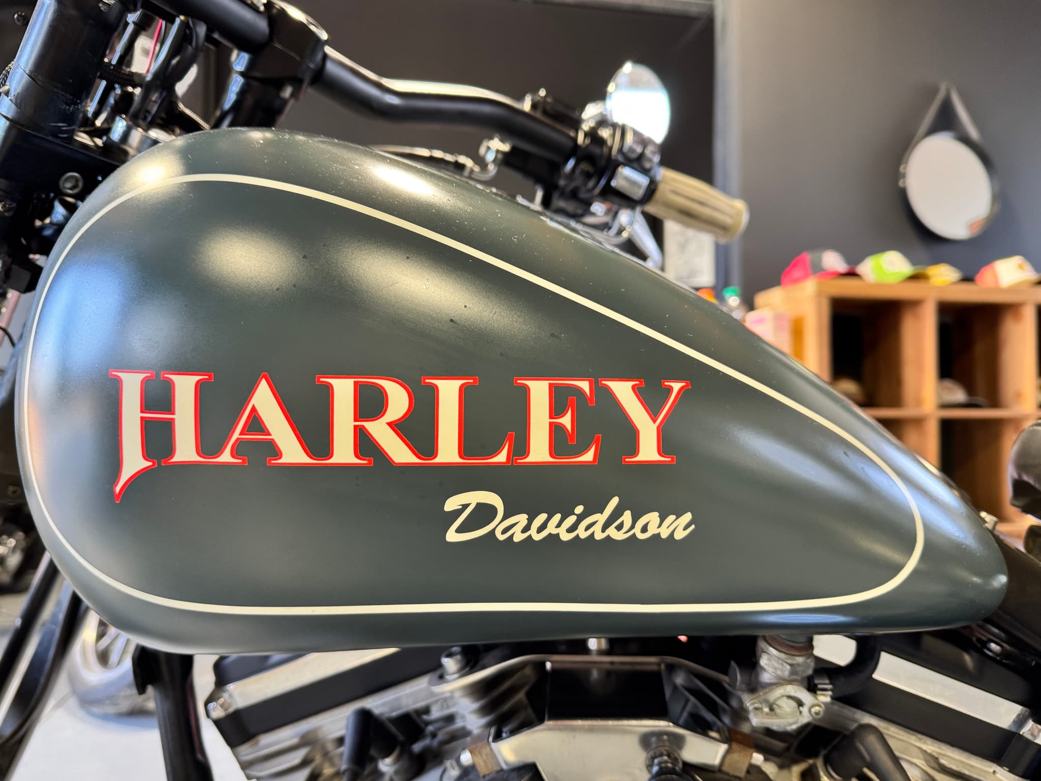 Harley Davidson Softail Bobber 1340 - Miniature 4