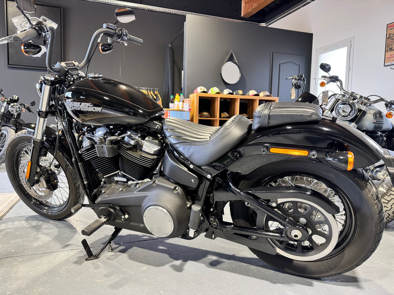 Harley Davidson Street Bob 107